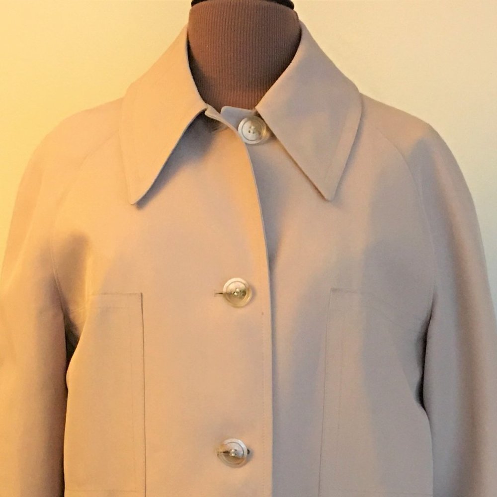 MISTY HARBOR Tan Trench Coat |  Late 60's Vintage! - Picture 4 of 15